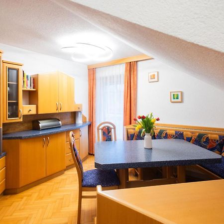 Petzen Panorama Apartment Feistritz ob Bleiburg Екстериор снимка