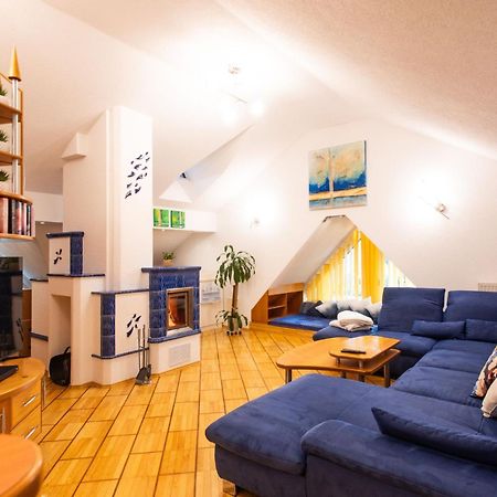 Petzen Panorama Apartment Feistritz ob Bleiburg Екстериор снимка